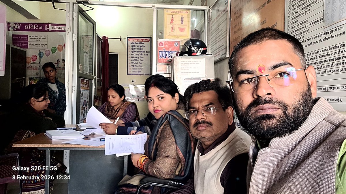 आज मुख्यमंत्री आरोग्य स्वास्थ्य मेले के दौरान राष्ट्रीय स्वास्थ्य मिशन (राष्ट्रीय कार्यक्रम) के अंतर्गत टीबी एवं कैंसर की स्क्रीनिंग तथा जागरूकता कार्यक्रम जनपद के नगरीय स्वास्थ्य केंद्र-मोतीनगर, कांशीराम कॉलोनी एवं पुरानी बाजार-उन्नाव में सम्पन्न हुआ। "टीबी हारेगा, देश जीतेगा।"