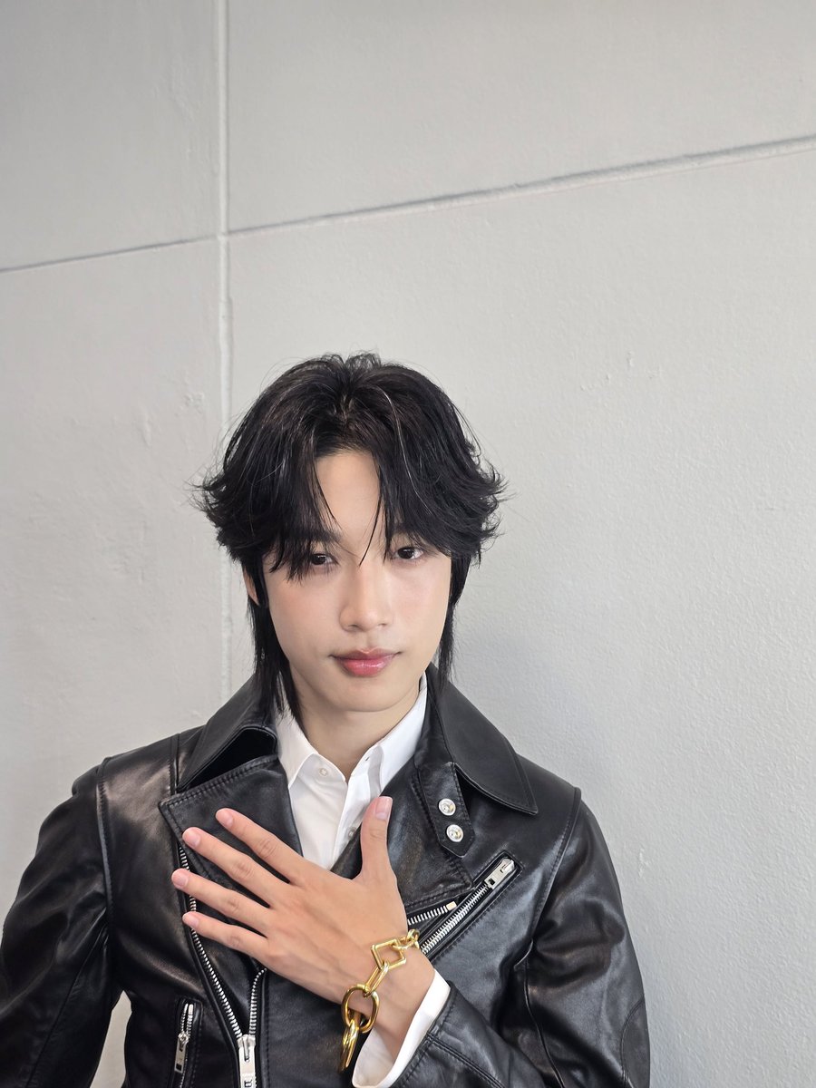 หนุ่มหล่อพี่เน็กซ์
(เขาไม่ให้เรียกน้องเน็กซ์)

#NEXnattakit
#JAPANEXPOTHAILAND2026 
#mewdoesmakeup