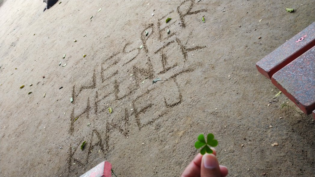 a bit of my time for the lovelies anyway!!🧤🕷, 💃🐺, 🦋🎩
<a href="/netflix/">Netflix</a> #SaveShadowandBone 
#SixofCrowsSpinoff 
#Grishaverse  cause am still waiting.