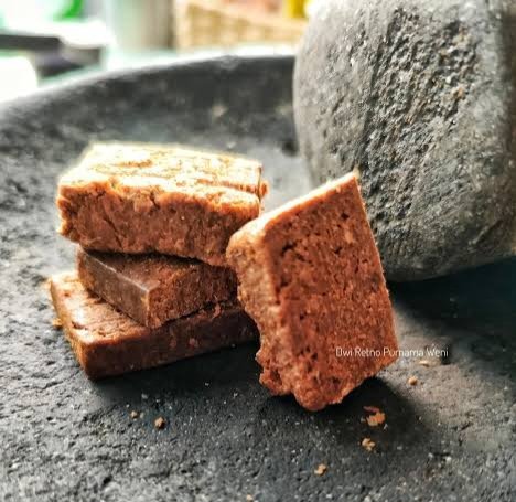 intinyadul's tweet image. Trust udang