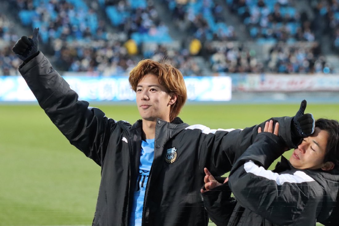 びーと tweet media