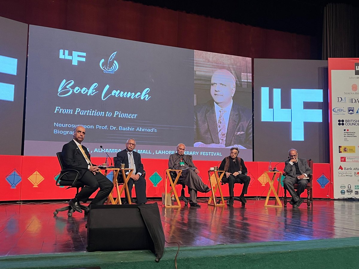 AlhamraLAC's tweet image. Highlights of #Day3 of Lahore Literary Festival at Alhamra, the Mall

#alhamra #LLF #festival #Basant #Basant2026 @lhrlitfest