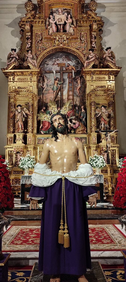 F2DH's tweet photo. Ya se encuentra nuestra parroquia del Sagrario abierta recibiendo a la imagen de  @Jesus_Despojado  Os animo a visitar la parroquia en esta histórica jornada. https://t.co/2fikJGQSOu