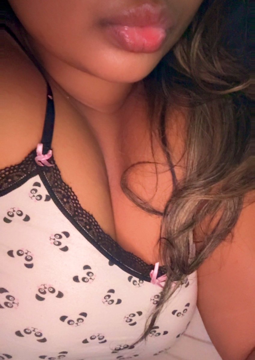 Goddess_Raine tweet media