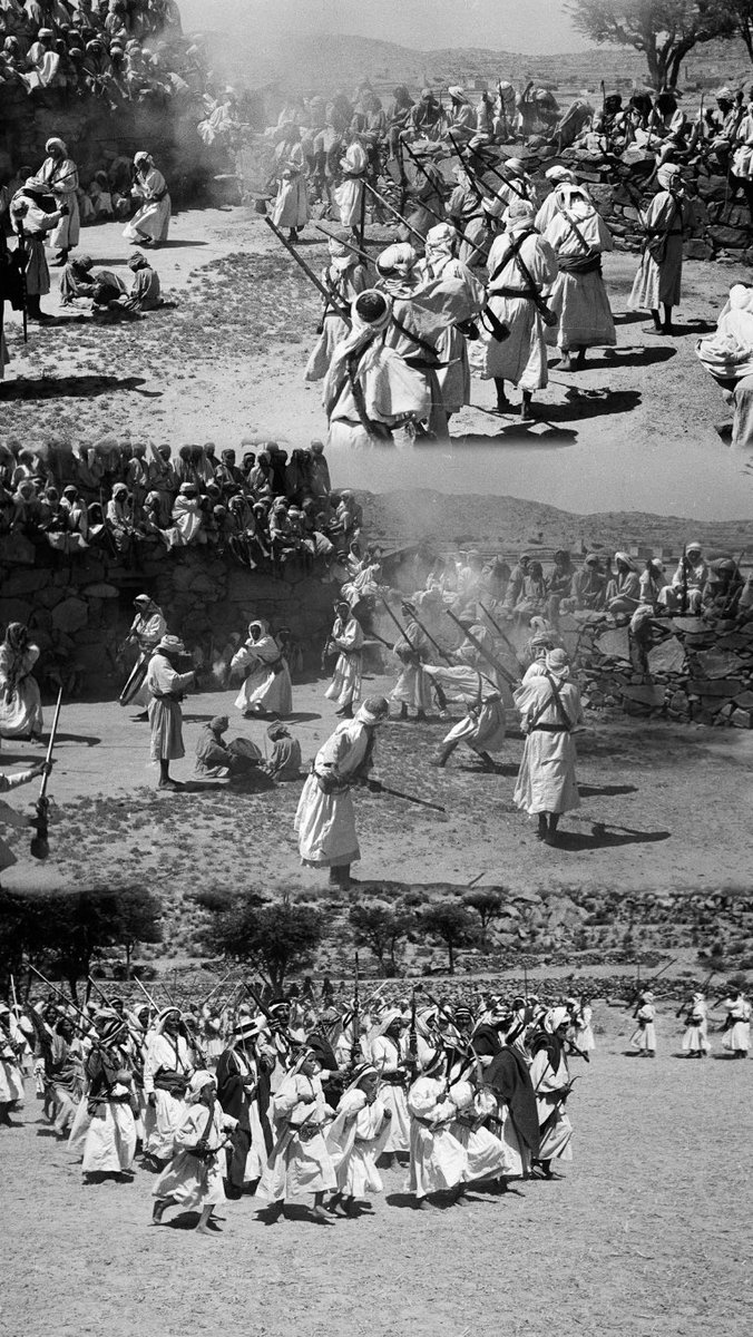 احتفال شعبي في محافظة النماص عام 1946 م 

تصوير الرحالة :  "ويلفريد ثيسيجر"