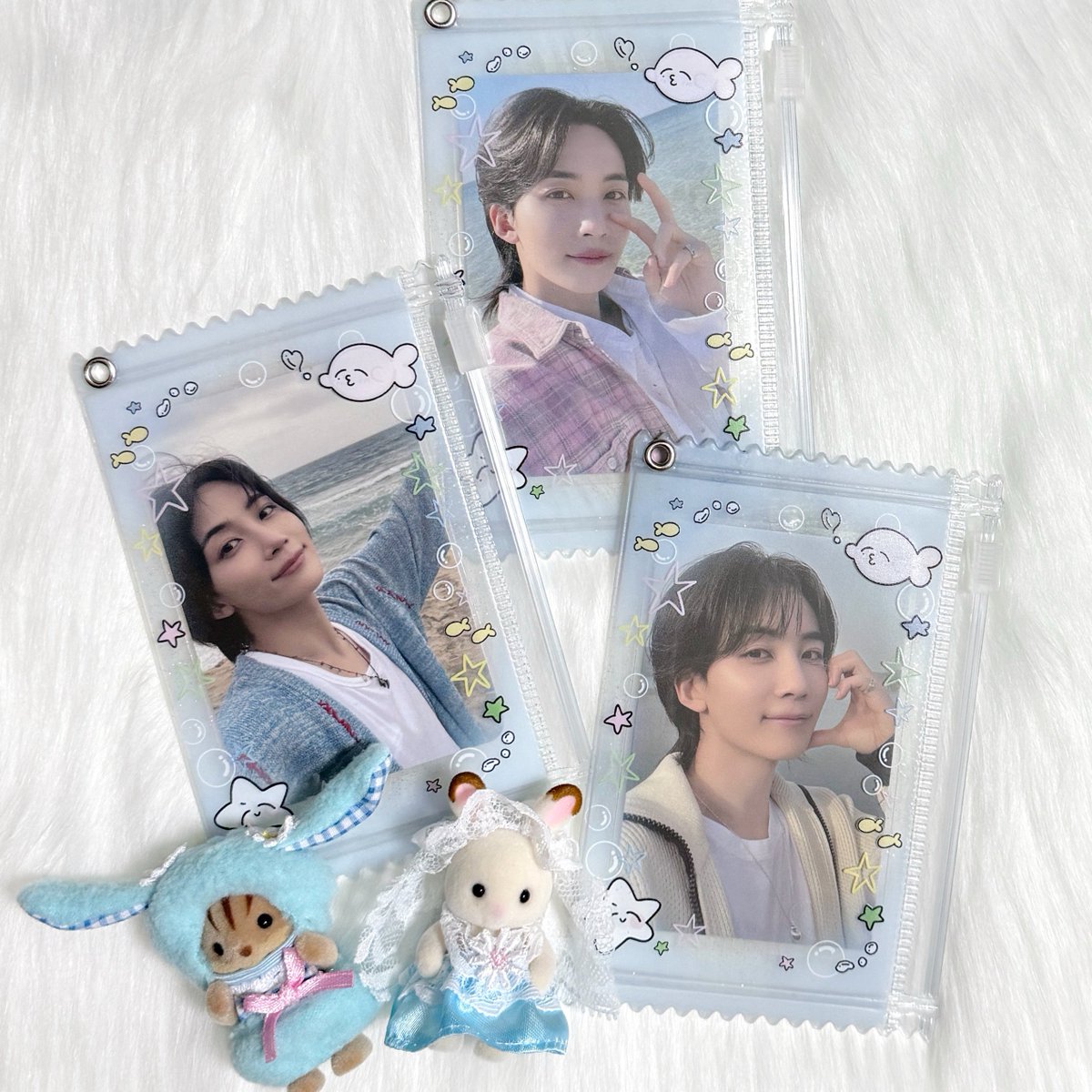 정한 포카파우치 2종 (천사 ver &amp; 쫑붕어 ver) 판매

#RT 추첨 두 분께 포카파우치 랜덤 1종을 보내드립니다.

📅 2026.02.08 21:00 ~ 02.18 23:59

🔗 witchform.com/deposit_form/9…

관련 문의는 DM으로 연락 부탁드립니다 :)