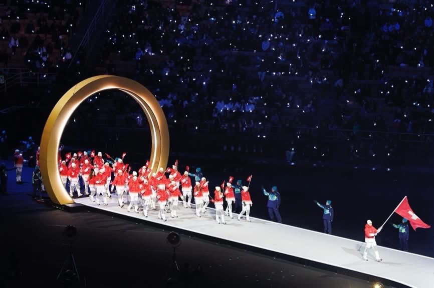 nino niederreiter tweet media