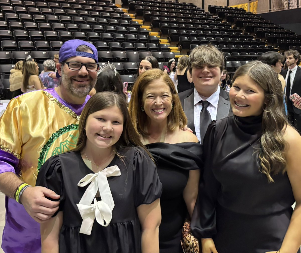 I know, no one   cares, but for reasons only known myself, and the very closest people in my life. I felt obligated post this tonight/this morning…