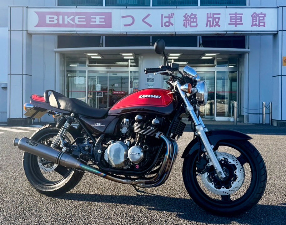 zeppan8190's tweet photo. ご納車完了✅

KAWASAKI ZEPHYR750 FINAL EDITION 2006年式

日本を代表する750ネイキッド🤎
火の玉カラーは唯一無二 https://t.co/R3wvPh6upr