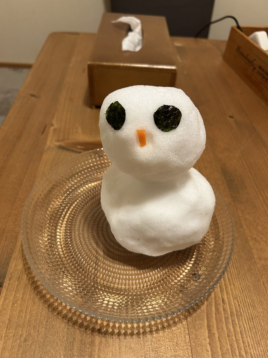 iikaze1's tweet photo. 久しぶりに積もった⛄️
#東温市 #雪だるま https://t.co/7L2YZkDloC