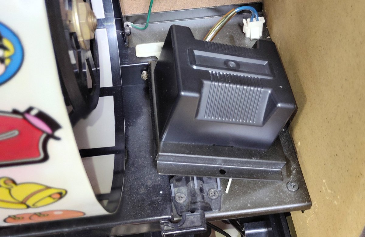 出品後相当放置していたピンパンのノッカー 突然購入通知来て驚いたが