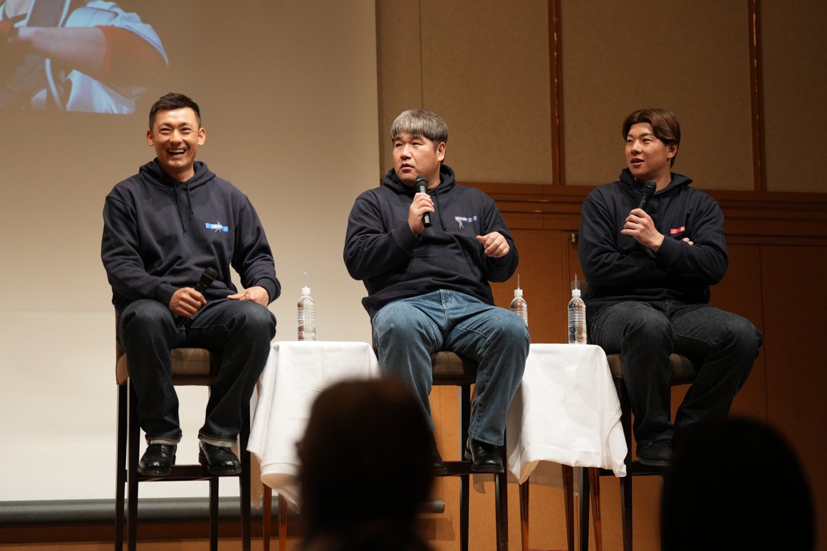 骨牙尾トークショーの写真をお届け！ たくさんのご来場ありがとうご