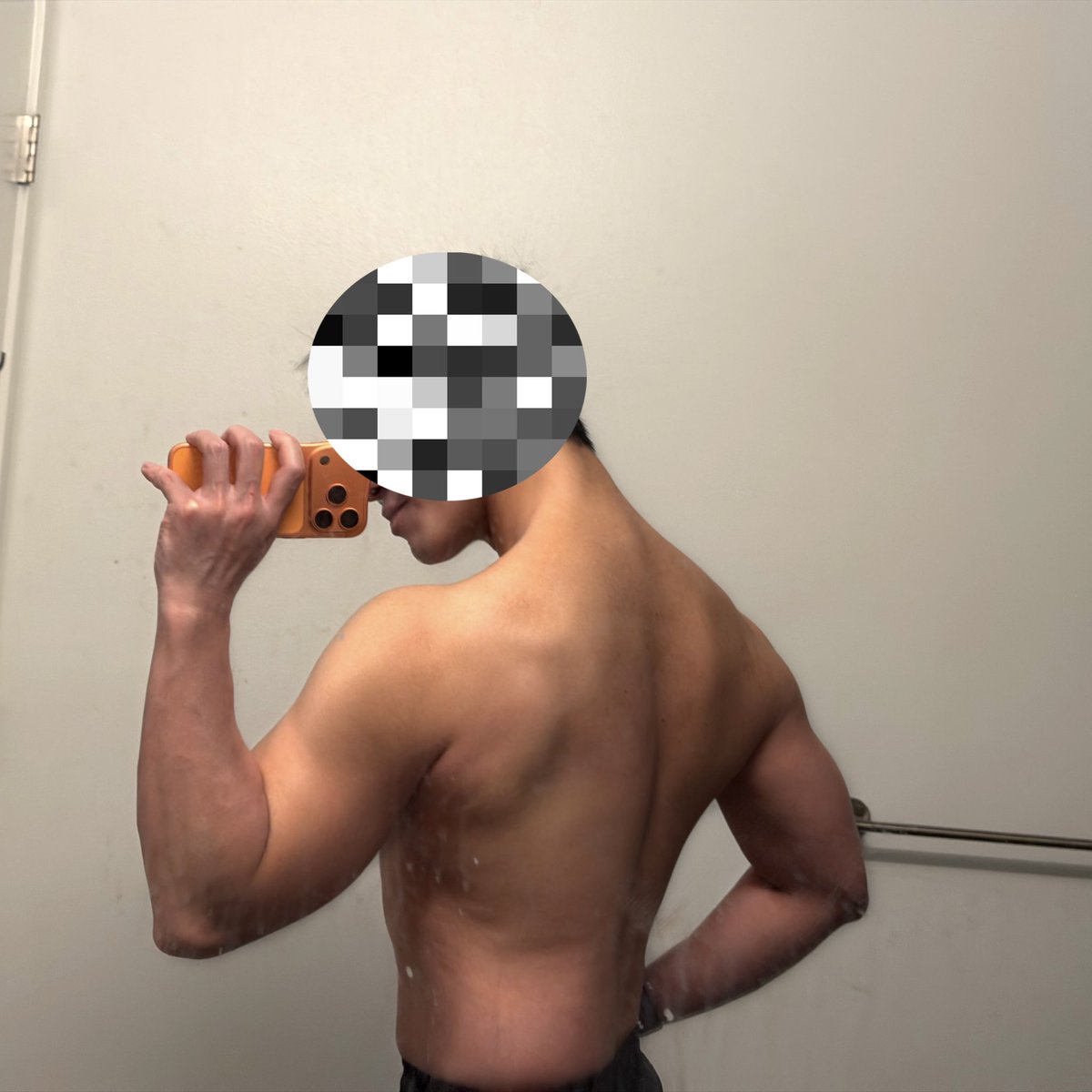 奥特之死 tweet media