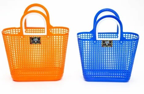 memeative's tweet image. I bet you don't know what this is 🙃