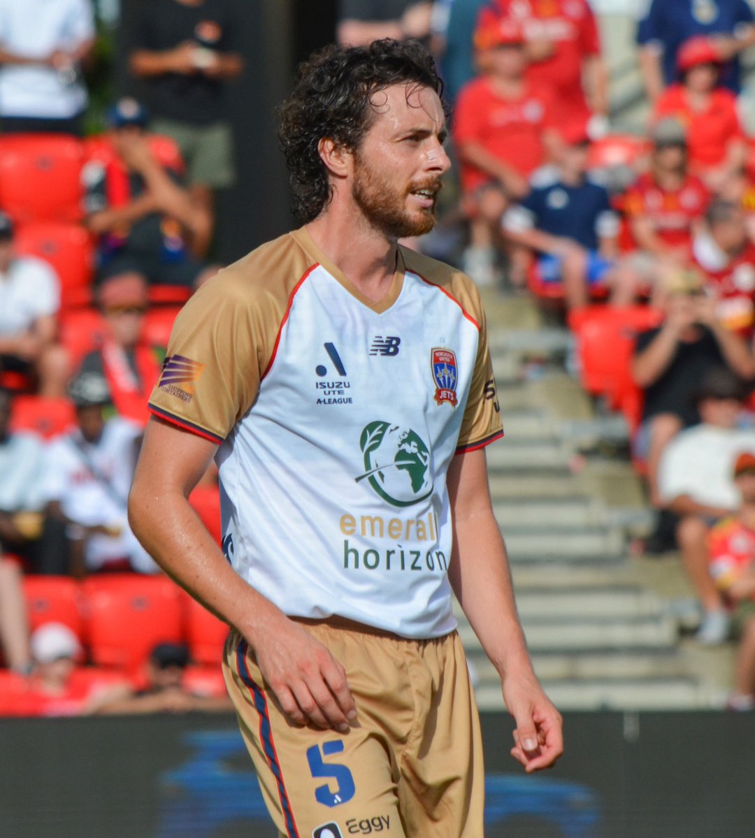 Domjack8's tweet image. 📸 Newcastle Jets make it 6 wins in a row with former Dundee player Joe Shaughnessy playing and ex-Hibs player Mark Milligan in charge