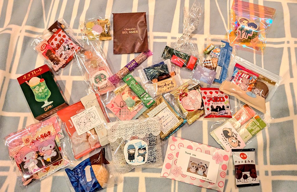 差し入れいっぱいありがとうございました🥰🥰
そして最高に素敵な至綴本たちをたくさん手に入れられてホクホクで🥰🥰🥰🥰