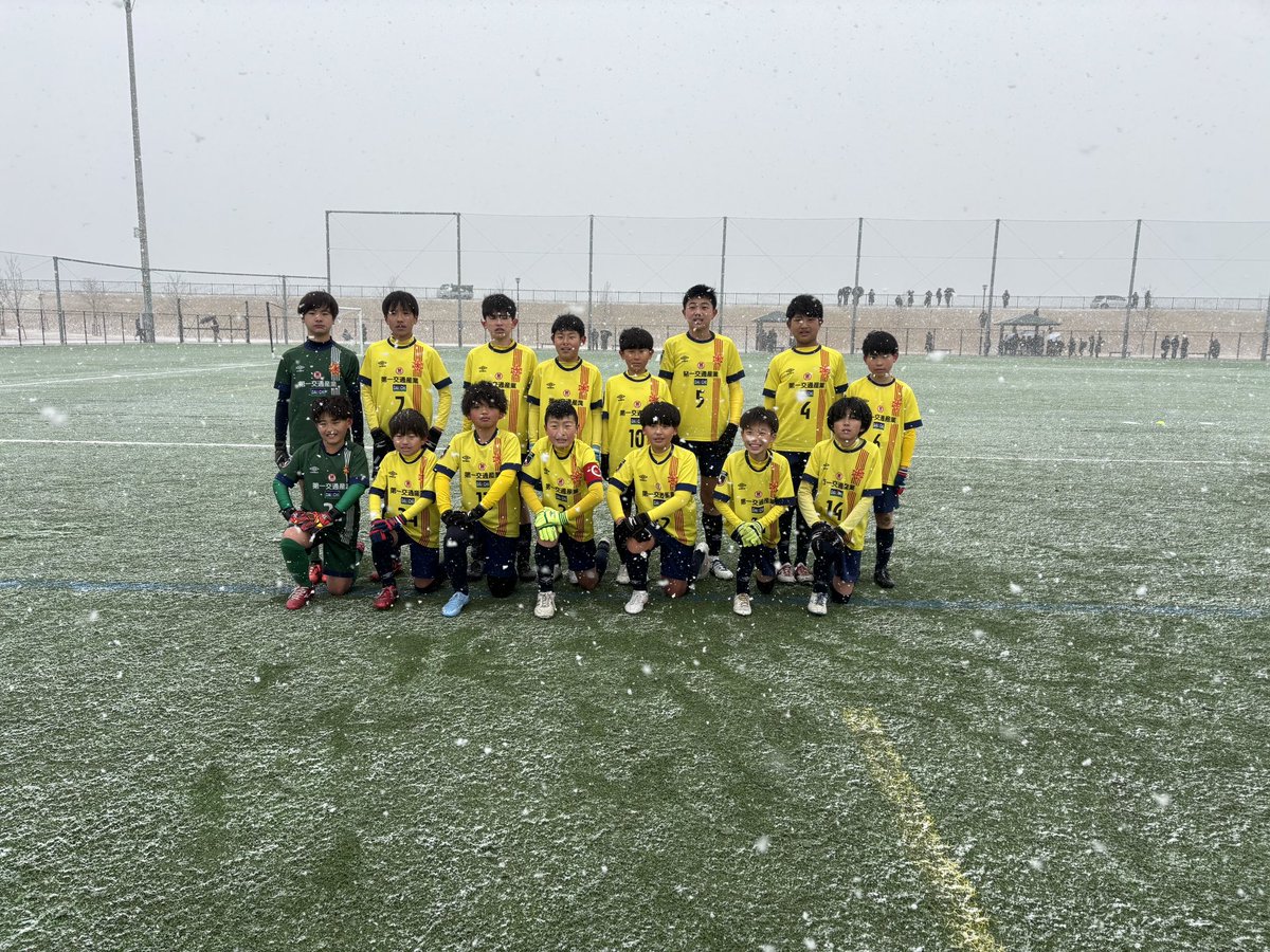 【U-12】
 
第57回九州ジュニア(U-12)サッカー大会福岡県中央大会

[試合結果] 
1回戦vs舞の里
0（0-0/0-0)0 PK3-2
 得点者：-

2回戦vsオリエント
1(1-0/0-0)0
得点者：小石

対戦いただいたチームの皆さま、また大会を運営してくださった審判の皆さま、多くの学びある機会をありがとうございました。