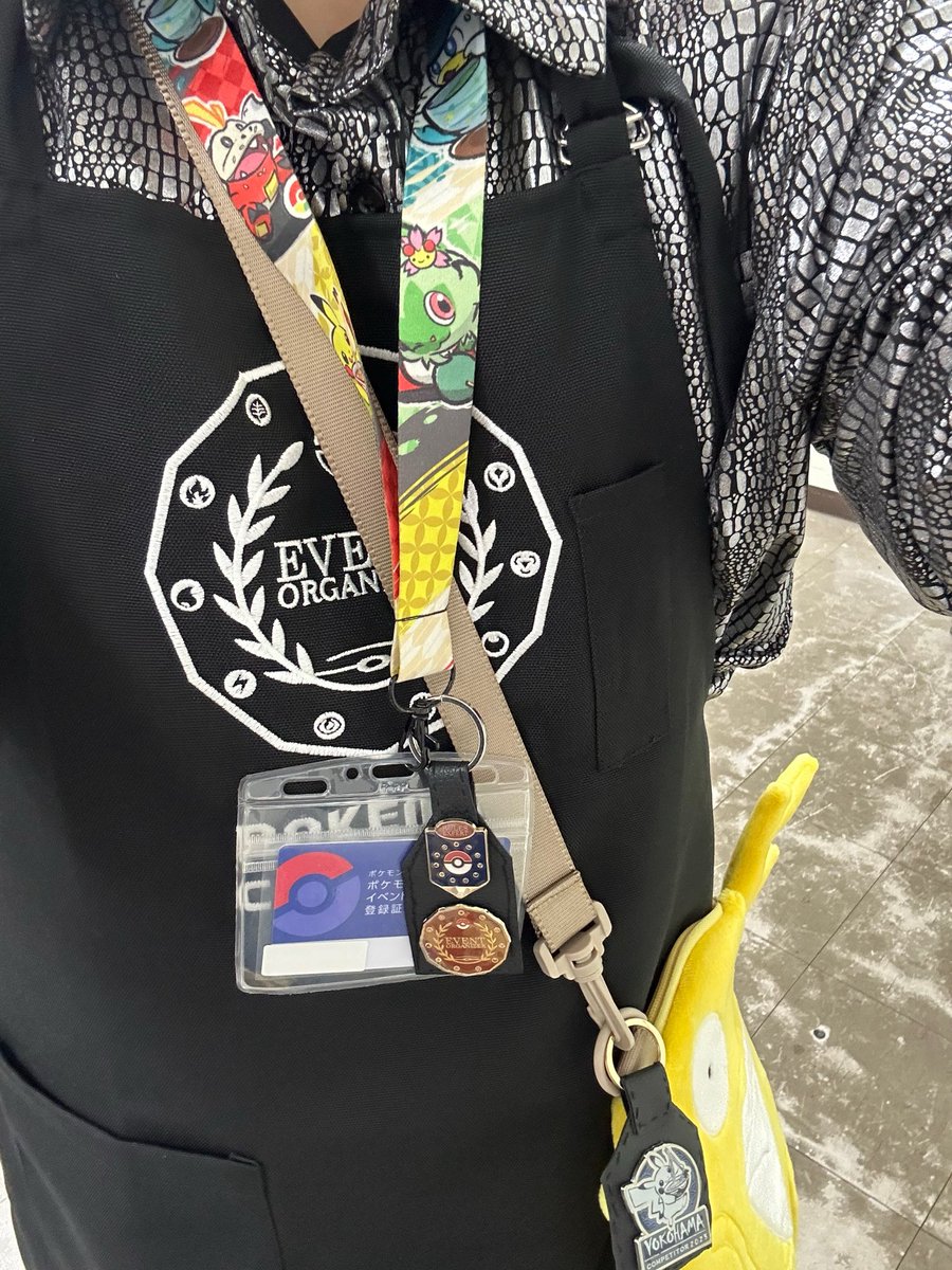 初エプロンつけたけどさ
「ごくせんに出てくる人」って言われたんだが

出てねーよ。