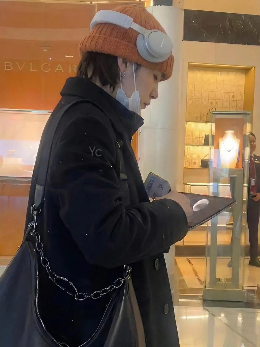 chachaocha tweet media