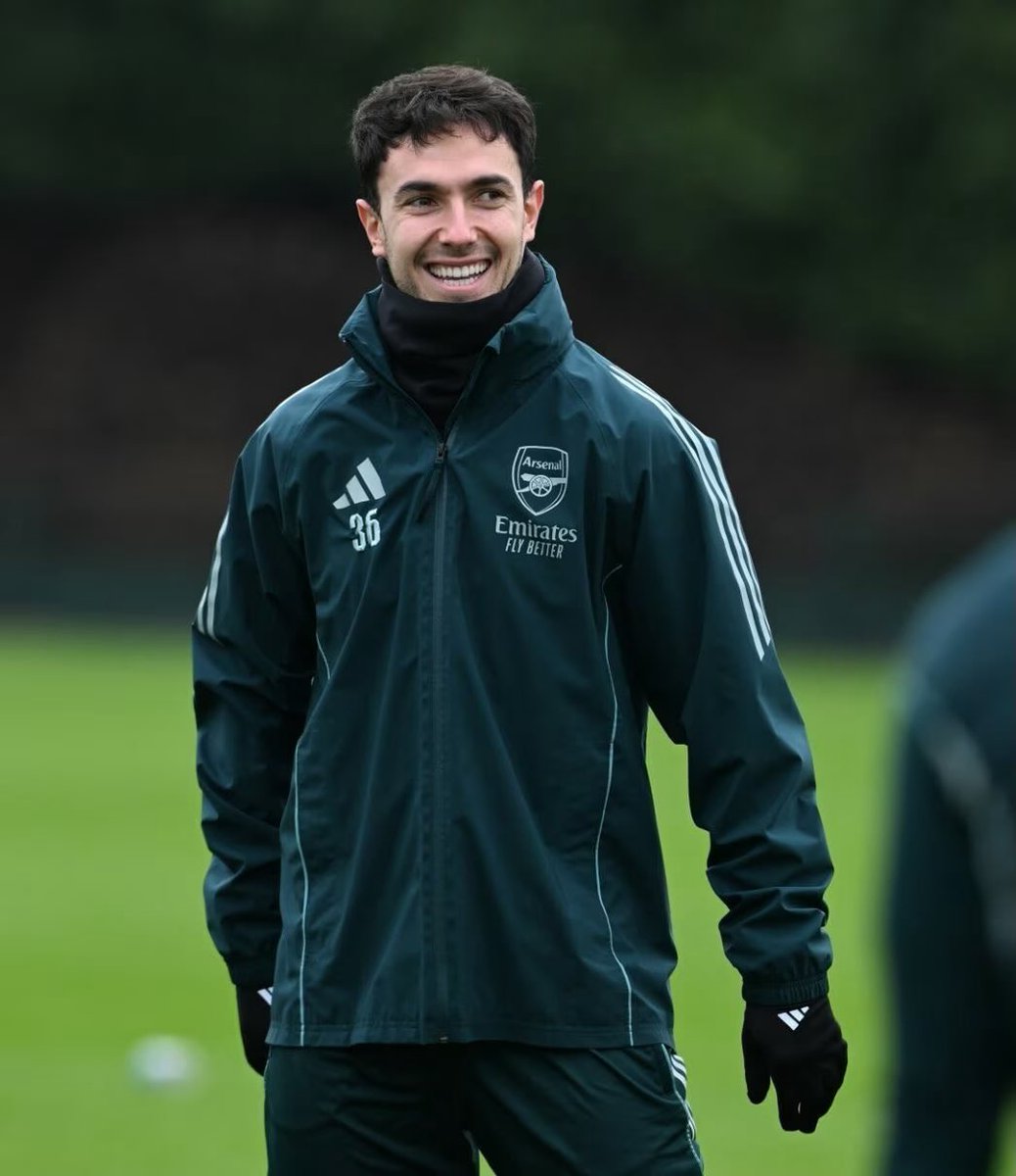 _throwin's tweet image. s급강아지가되고잇슨..♡