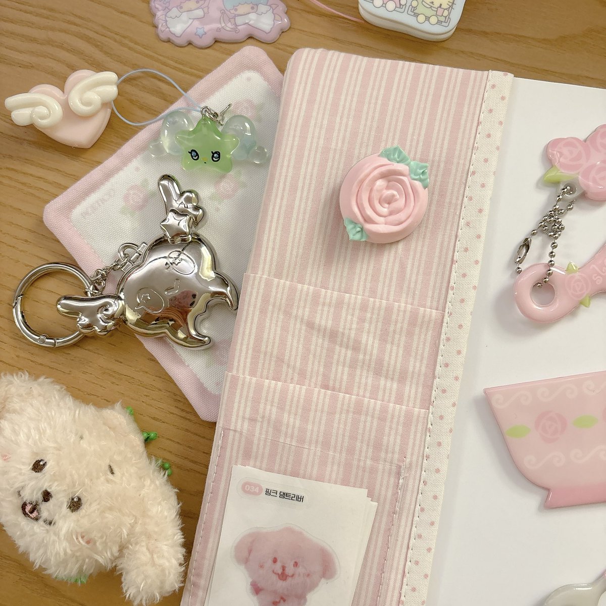 쿠냥 온 어스(쏭) tweet media