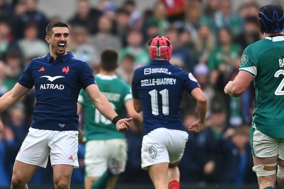 🇫🇷 Ronan O'Gara : "Aucune équipe de rugby au monde n’est aussi dévastatrice que les Français lorsqu’ils ont le vent en poupe. Thomas Ramos joue un jeu différent, à un rythme plus rapide. C’est un joueur exceptionnel, le meilleur parmi les meilleurs."
Irish Examiner
#XVdeFrance