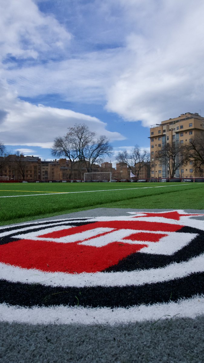 🏡 ¡Ha llegado el momento! ¡Ganapanes vuelve a vibrar con el primer equipo!

😏 Instalaciones renovadas, ambición al máximo y ganas de competir.

🐺 Queremos empezar ganando. ¡Vamos, Adarve! 🔥

#AdarveTresCantos #LaHoraDelLobo