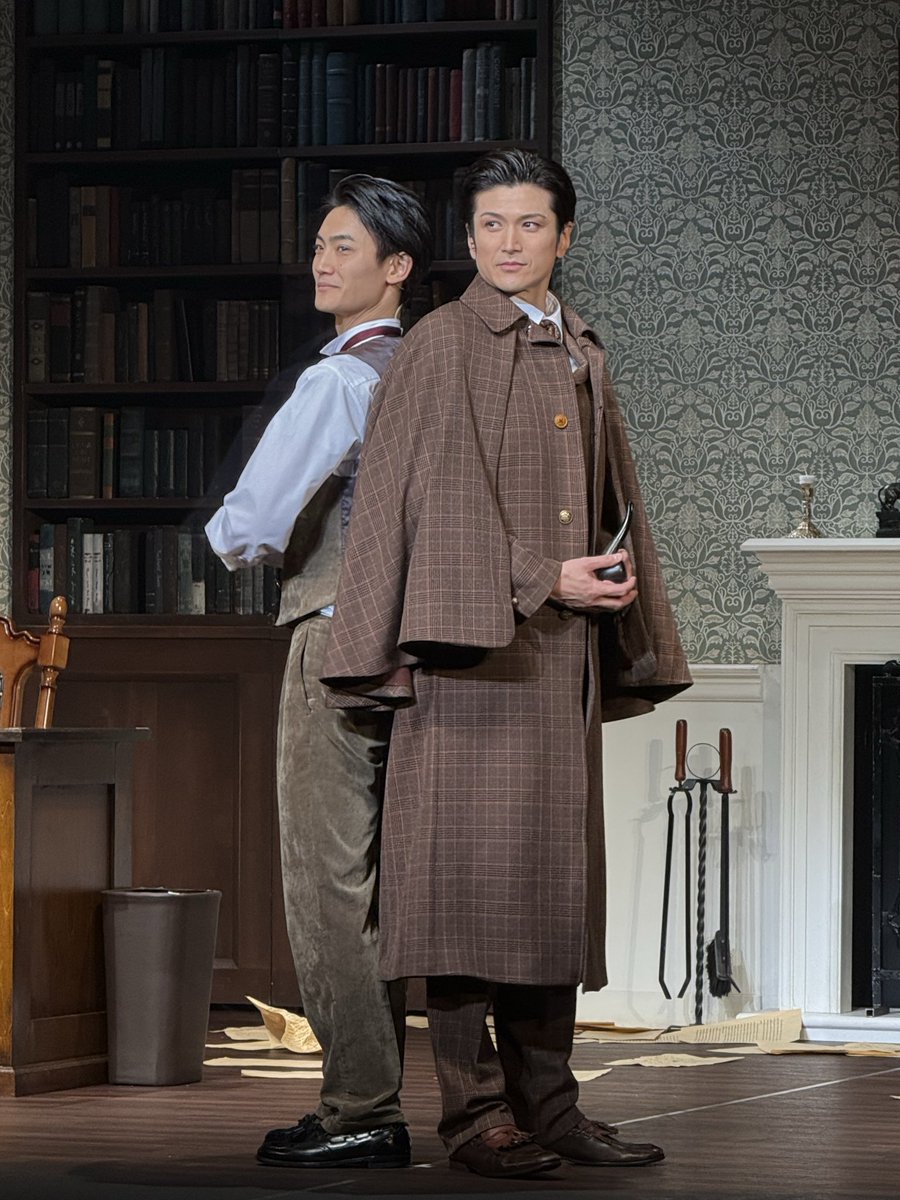 happy2007wd's tweet photo. 待望の #最後の事件 🕵🏻
初めから終わりまでがほぼ歌で展開される2人芝居。直近に共演している颯くん大ちゃんさすが息ぴったり✨難曲をしっかりと歌い上げ、ハーモニーと響き渡る歌声がとってもよかったー！
これは確かに他のキャストや組み合わせも観たくなっちゃうね☺️

#髙橋颯 
#渡辺大輔 https://t.co/DCcLtCX3U9