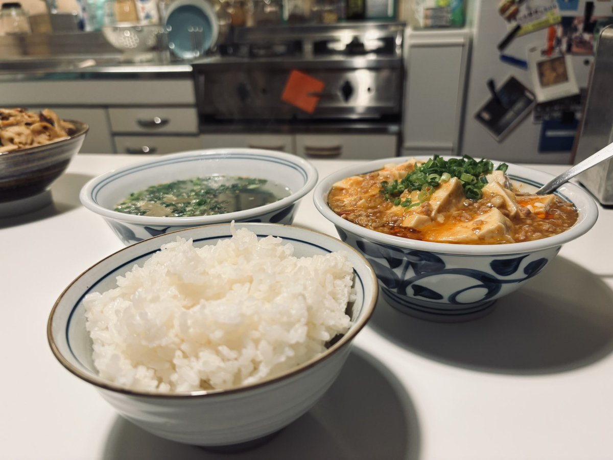 yugawaita's tweet photo. 生活は続く、ポジティブもネガティブも疲れるから適当がいいよ。 https://t.co/Vb4kP0OLOR