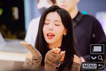 sodasource's tweet photo. © lovewav

#트리플에스 #tripleS #서다현 #SeoDaHyun #다현 #DaHyun #소다도도걸 https://t.co/waNqfUYRFq