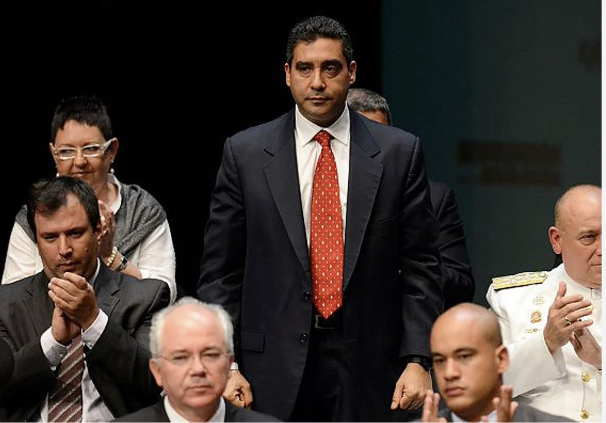 <a href="/alandete/">David Alandete</a> El asesino de los Estudiantes. #ProhibidoOlvidar