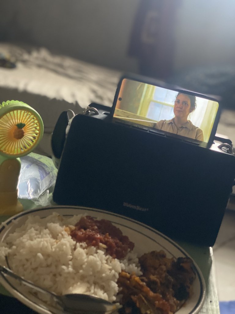 How my Sunday is going 
#Lastofus