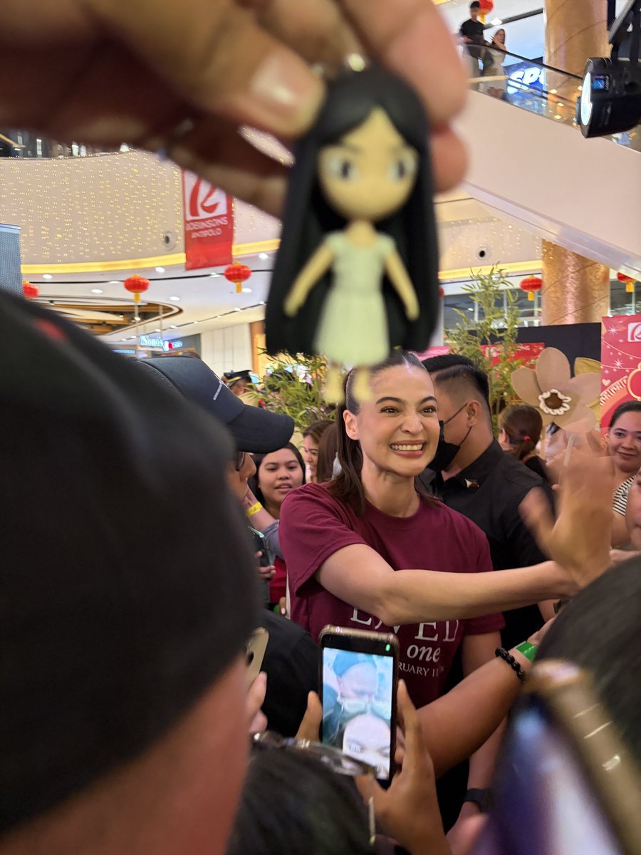 _jiboonyan's tweet photo. HINAWAKAN AKO NI @annecurtissmith ๐ญ๐ญ๐ญ
Salamat Dyosa!!!! ๐ญ๐ญ๐ญ dala ko si Mia kanina ๐ญ๐ญ๐ญ
#IONTBO
#TheLovedOneMovie #TheLoveOne https://t.co/eldDdqKSeE