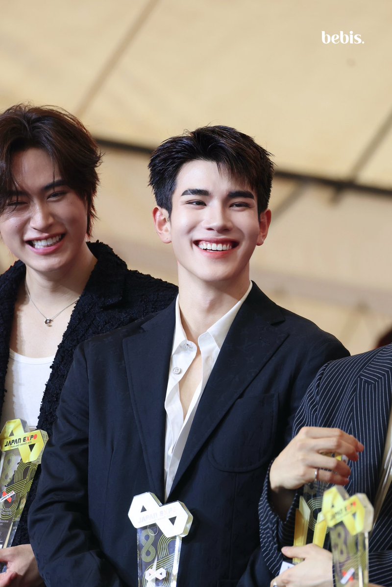 ใจละลาย ~ 🤎

GF WIN NEXT GENERATION AWARD
#JAPANEXPOTHxGF
#JAPANEXPOTHAILANDAWARD2026
#Fourthnattawat <a href="/tawattannn/">FOURTH</a>