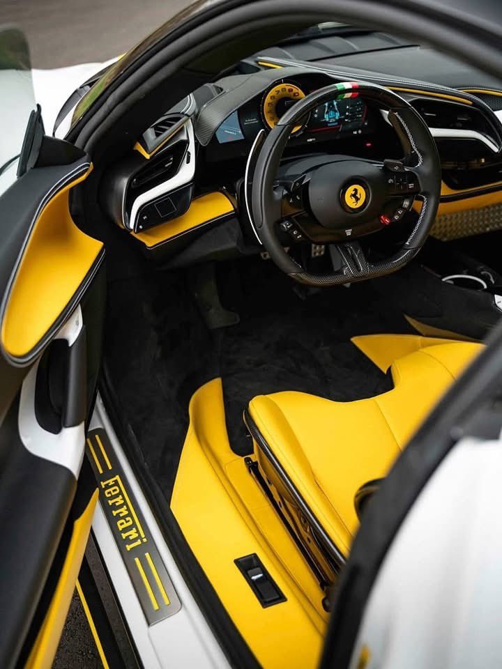 CarCultureCC's tweet photo. SF90 Stradale 🤍 https://t.co/cUaH0S1je8