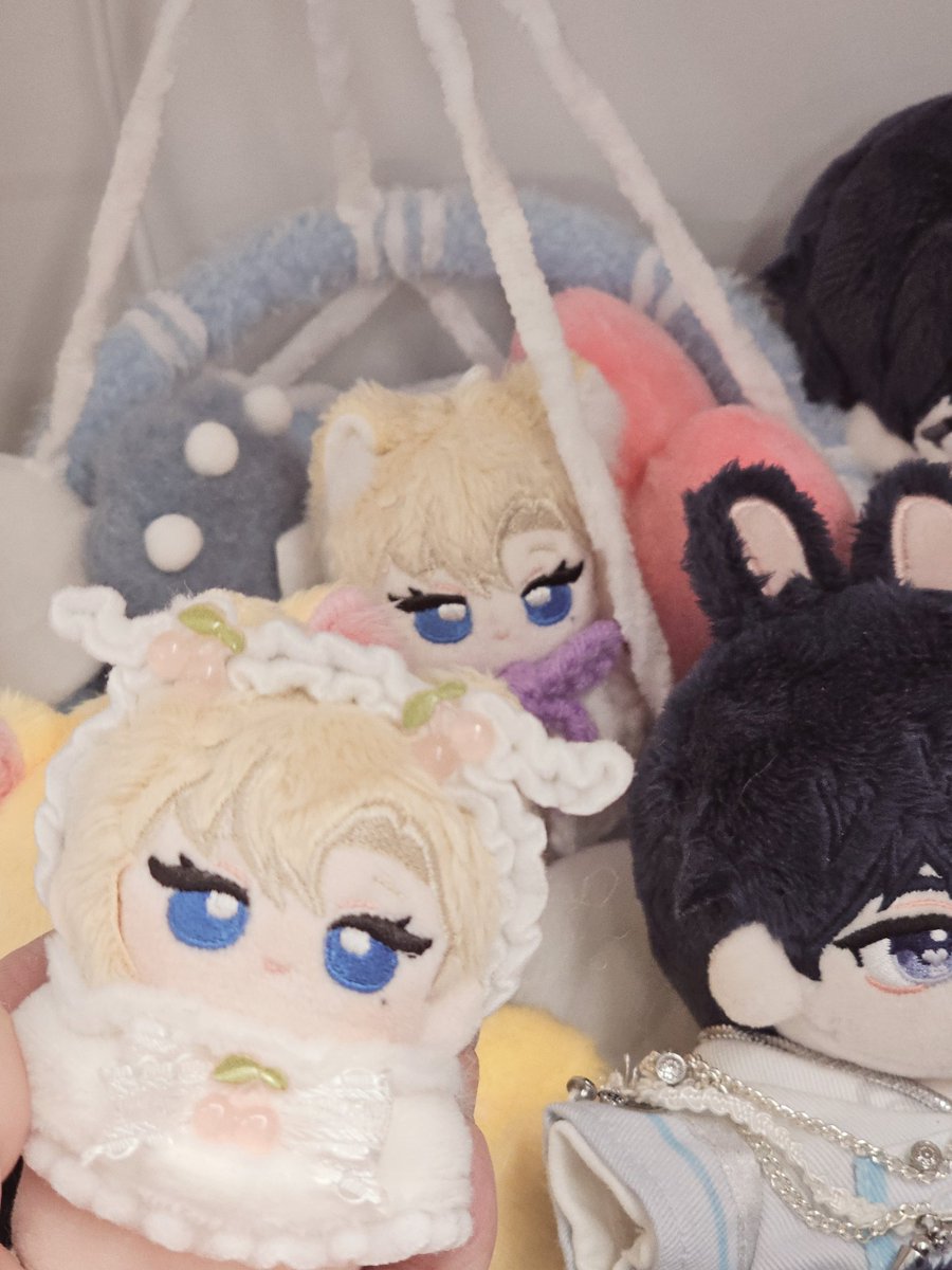 노아생카에 모몽놔 자만추해서 신기했던🙊

#my_little_angel_noah
#마이_리틀_엔젤_놔냥이