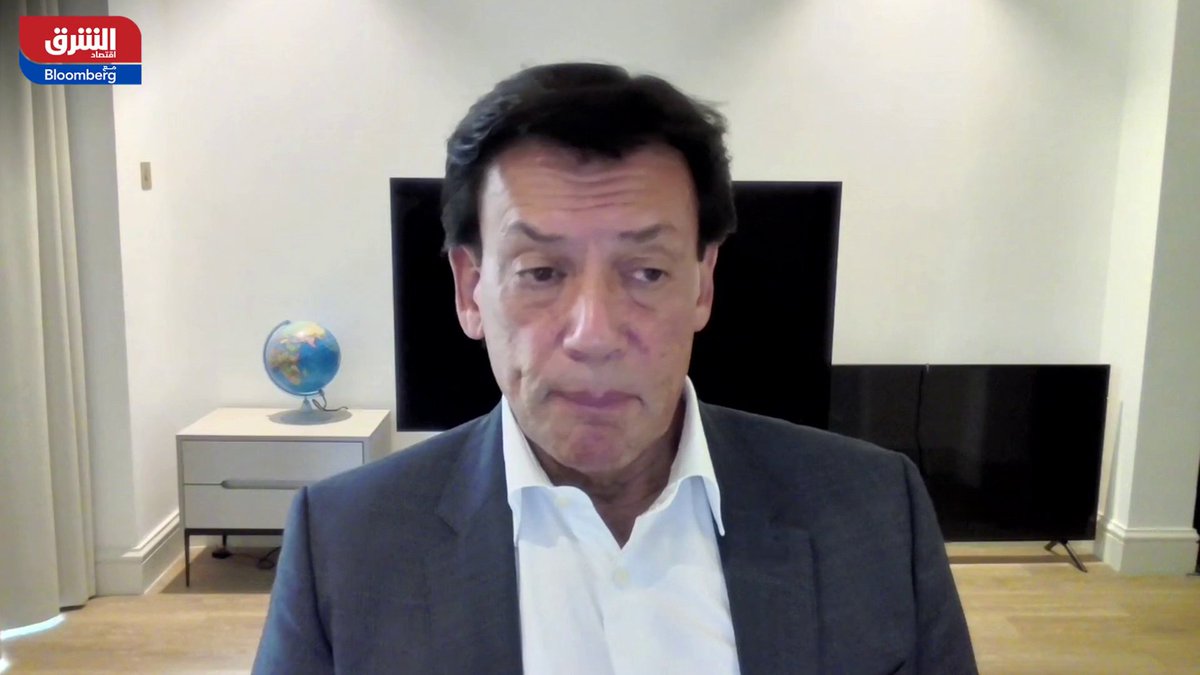 الرئيس التنفيذي لشركة دانة غاز، ريتشارد هول لـ"الشرق": - أسعار خام برنت هبطت من 81 إلى 69 دولاراً خلال العام الماضي ما أثر على المشتقات وغاز البترول المسال، وبدرجة أقل على الغاز - انخفاض الأحجام في مصر كان متوقعاً رغم توفر احتياطيات جيدة، مع تراجع جزئي بسبب الاستهلاك - تطبيق برنامج لتقليل الهدر والتوصل لاتفاقيات مع الحكومة للحد من التراجع - خطة لحفر 11 بئرًا في مصر، تم حفر 4 منها حتى الآن، مع ظهور الأثر الإيجابي في 2026. DanaGasUAE. mohamed_alselti 