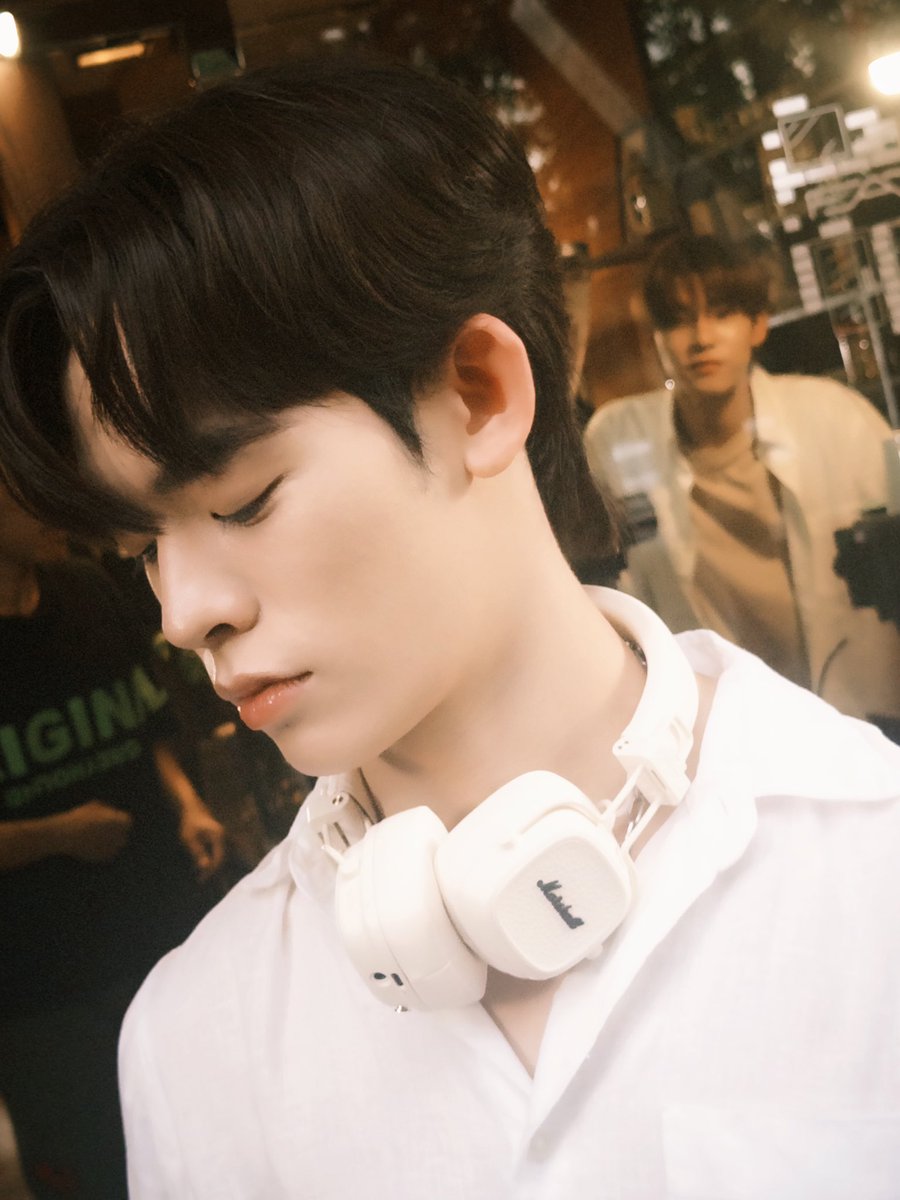 สงสารเค้านะคะคุณผู้ชม แต่ โคตร ยูนีคอะ ไอด้วง!!

DUANG WITH YOU EP2
#ด้วงกับเธอEP2