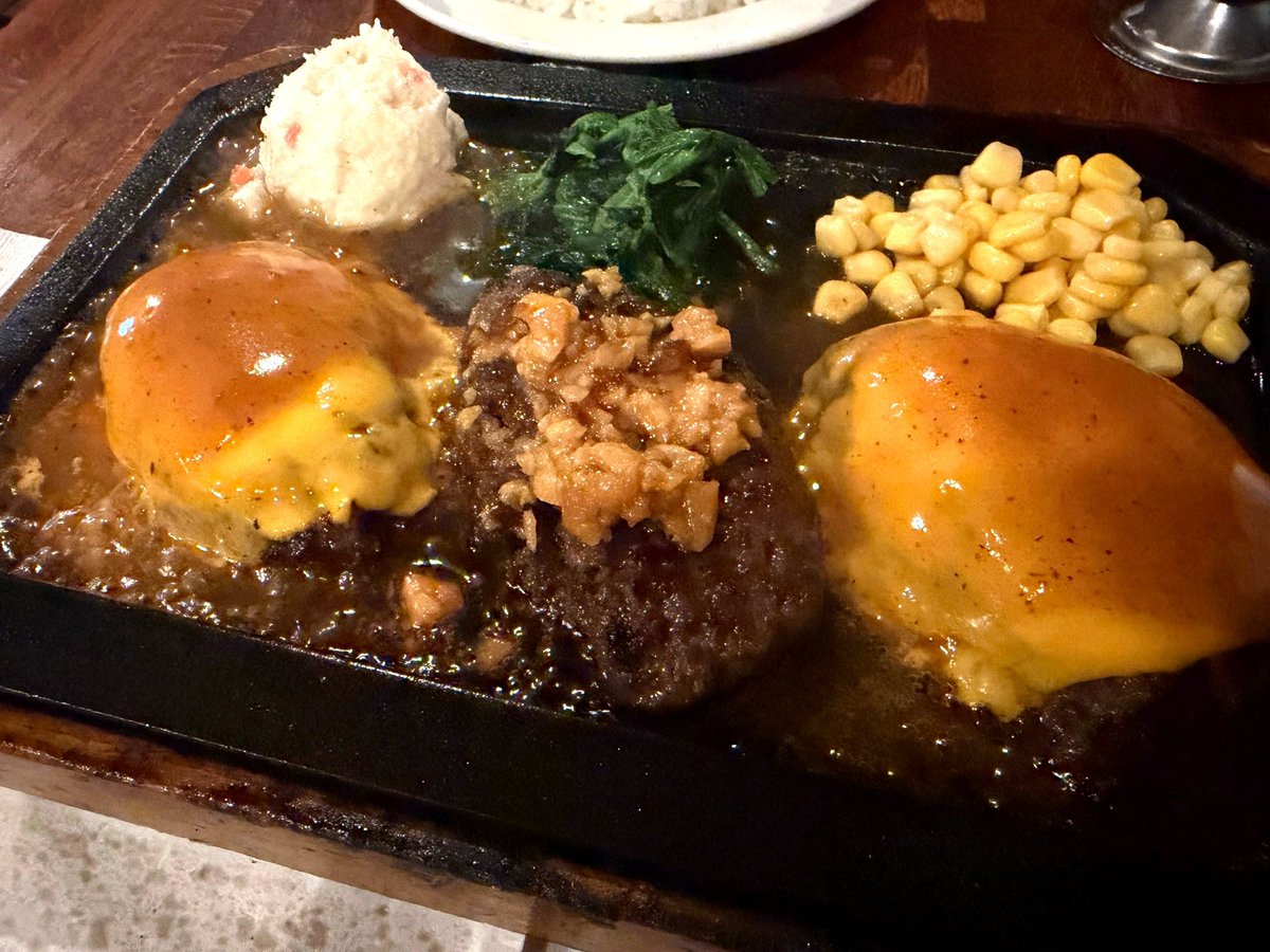 cutanews's tweet photo. 今日は朝まで仕事なので、テンション上げる為に、ゴールドラッシュでハンバーグ、美味しかった https://t.co/gIJ3JNNqq6