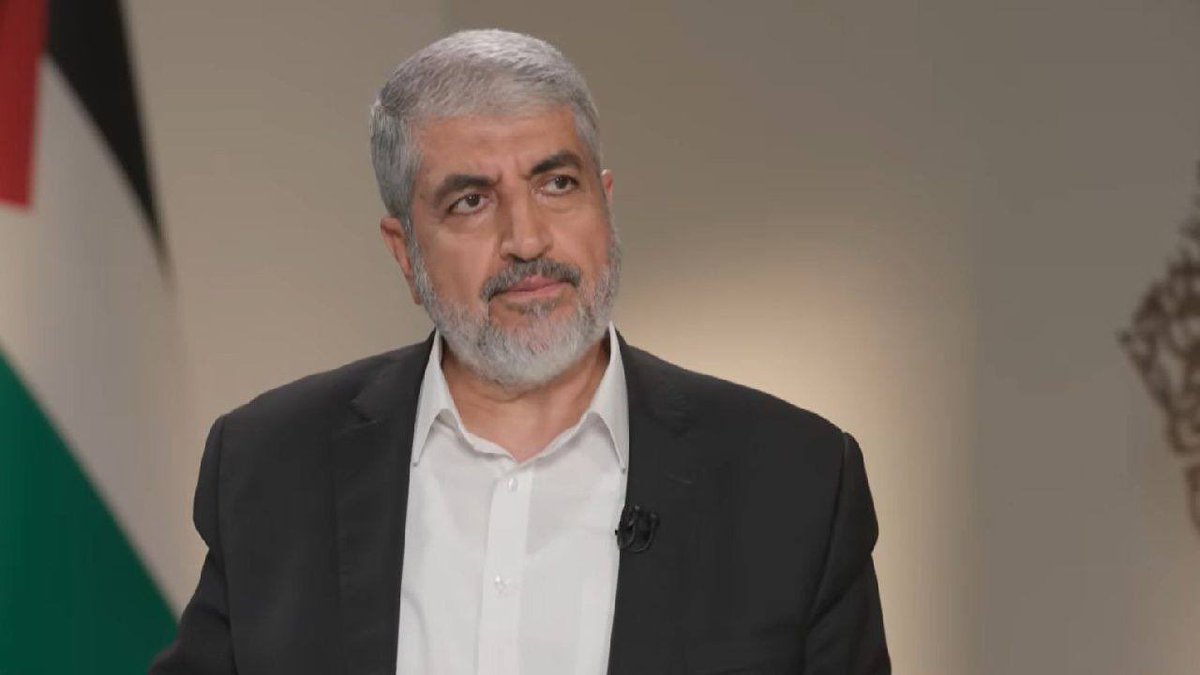 🗣️ Hamas liderlerinden Halid Meşal:

“Hamas silah bırakmayacak. İşgal sürdüğü sürece direniş de olacak.”
