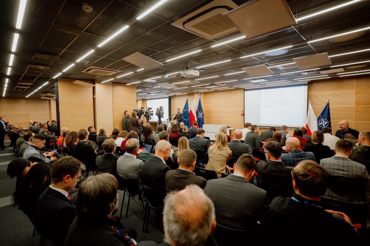 Marco Salzmann Ħ 🇩🇪🇻🇪 tweet media