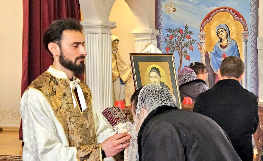 J'ai eu l'honneur de représenter la France à la messe marquant le début de l'année jubilaire de Mékhitar de Sébaste (1676-1749), fondateur de l'ordre monastique catholique arménien des mékhitaristes. 

Protégés par Napoléon, établis en France en 1846, les Pères mékhitaristes