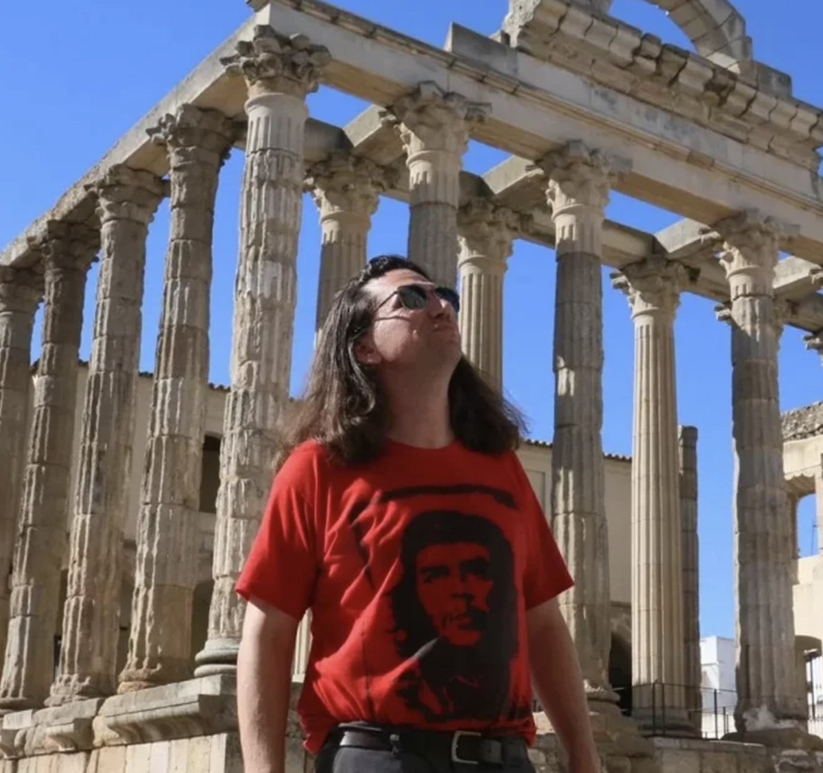 Transatlántico en <a href="/icebergrosario/">icebergrosario</a>: Curtis Yarvin y una teoría práctica para una monarquía rápida.
iceberg.com.ar/index.php?view…