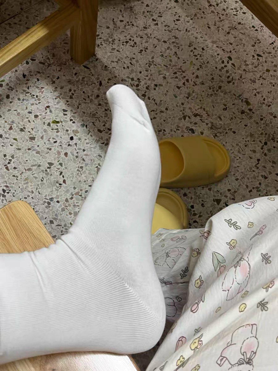 粉丝专属福利炸场！抽5位幸运儿送【自选原味奖品】，关注+点赞+评论一键参与，全程公开透明，开奖私信通知，奖品第一时间安排发货，不拖沓，速来接好运～