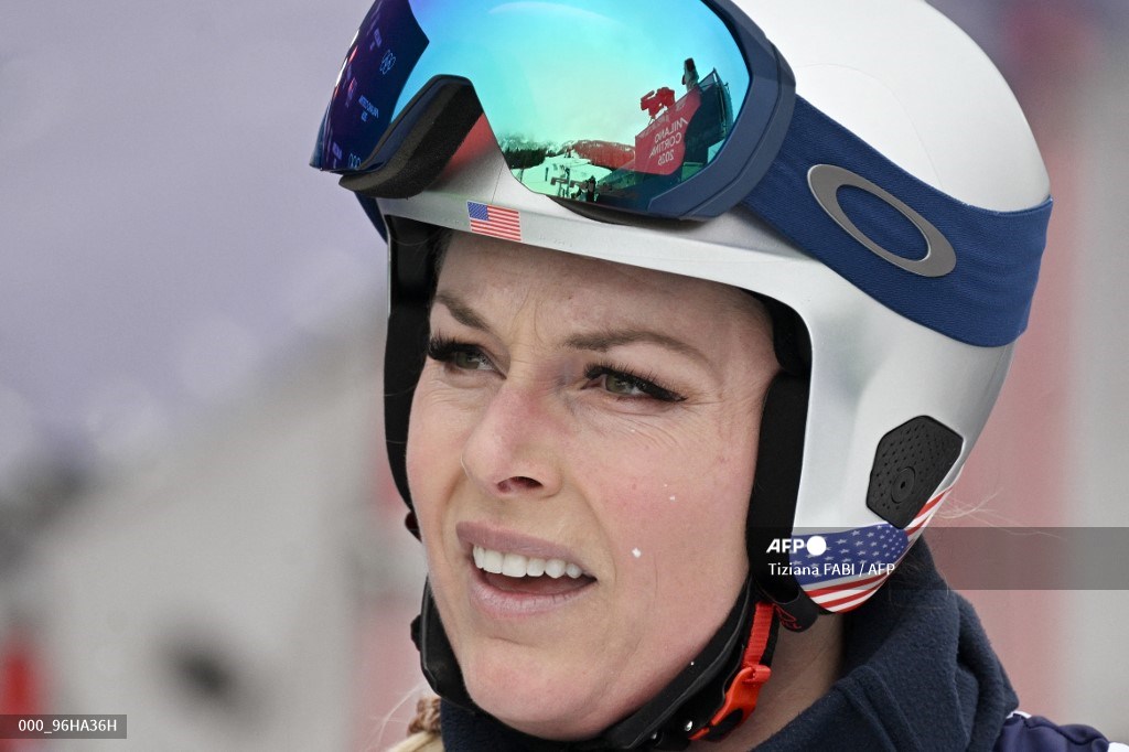 Lindsey Vonn will attempt the seemingly impossible on Sunday when she launches herself down one of the world’s most prestigious pistes hunting for an Olympic medal in the Milan-Cortina downhill.
u.afp.com/S2bo
