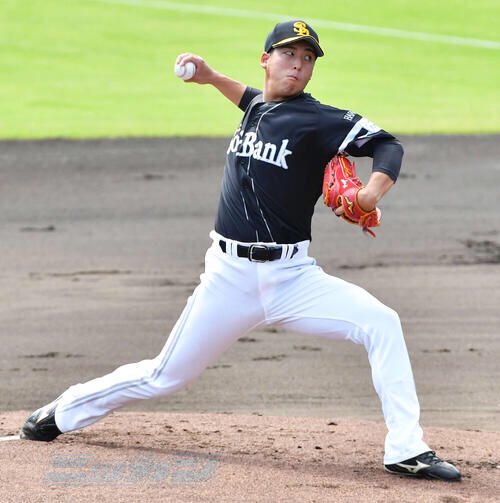 SNikkansports's tweet photo. 【ソフトバンク】岩井俊介、大野稼頭央、大竹風雅がＡ組昇格　小久保監督「大竹は昨年と違う姿」 
#sbhawks 

https://t.co/FDp8w47ATP https://t.co/apR1jlHgXF