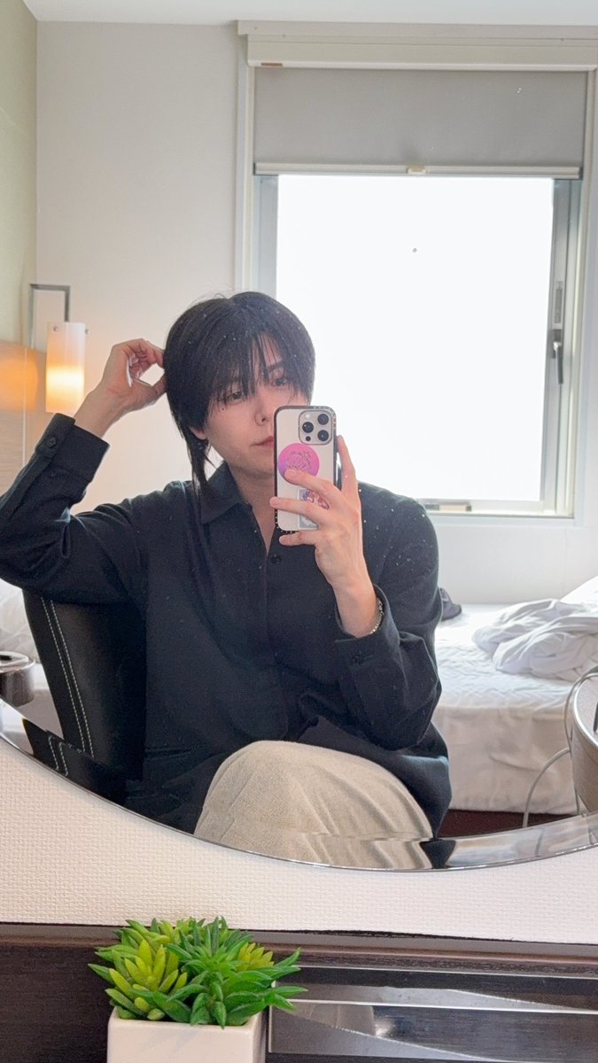 BLACKIRIS_hiro's tweet photo. ファンミありがとうございました！！

福岡の良いところや😌 https://t.co/N1Fx90uBKr