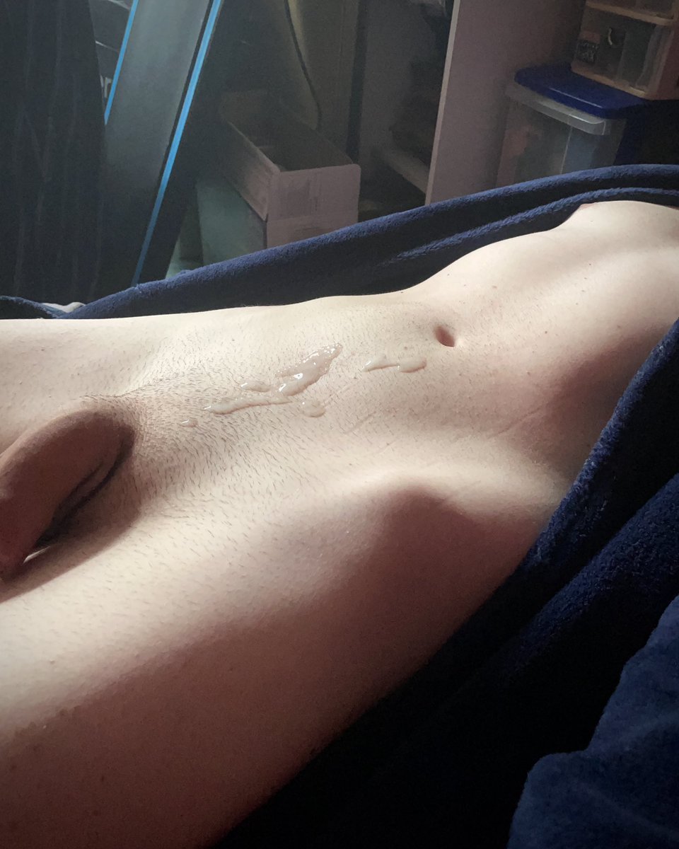 thatgoonermax's tweet photo. Hey hey happy #sundaycumday 💦 https://t.co/5ep7UohoqO