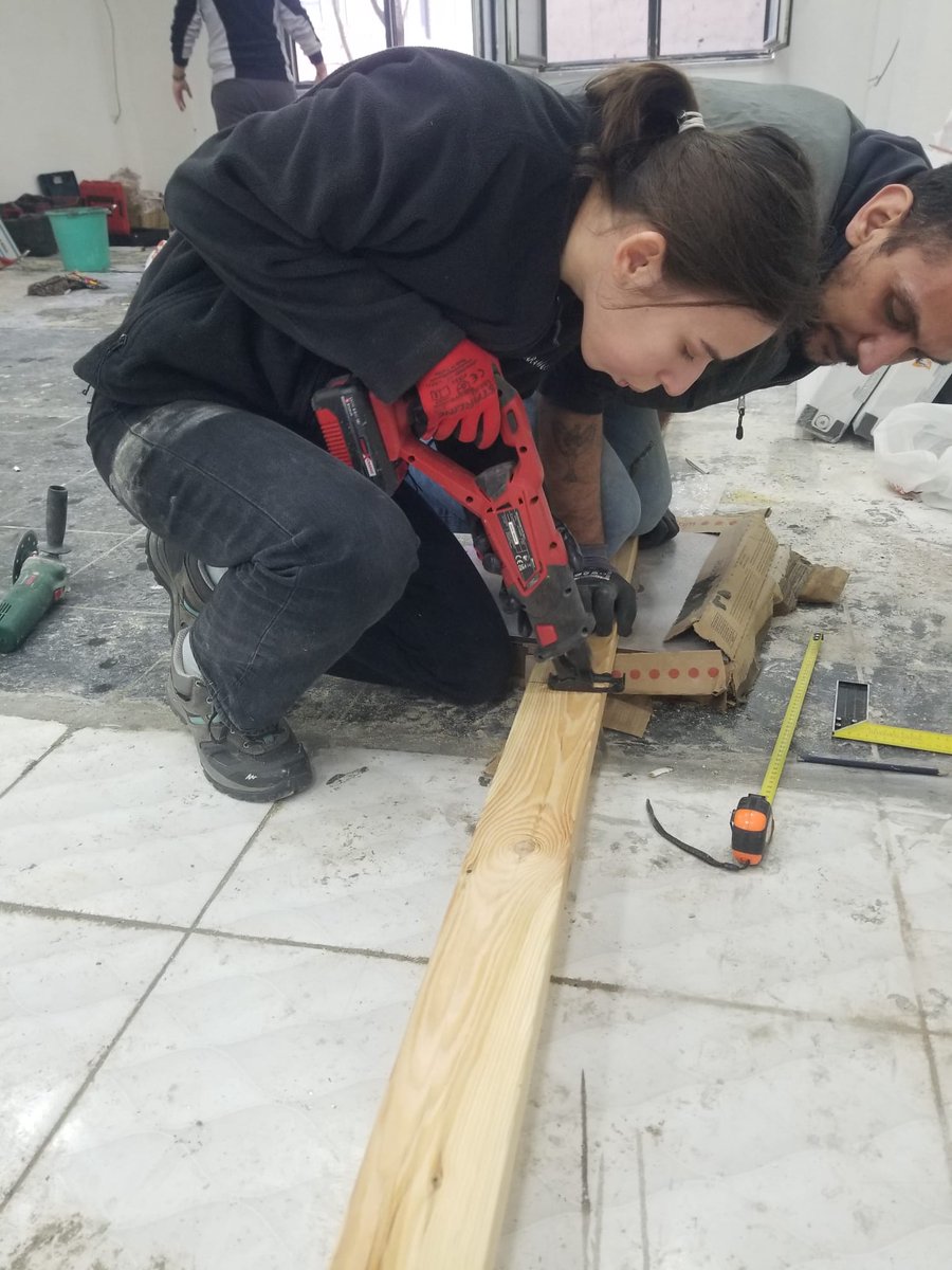 Sendikamızın Taksim/Tarlabaşı işçi lokalinin açılışı için tadilat çalışmalarımız devam ediyor.