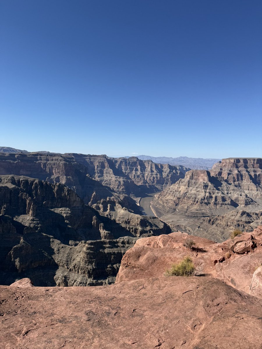 27KL_'s tweet photo. Canyon https://t.co/Ohgx8icFn1